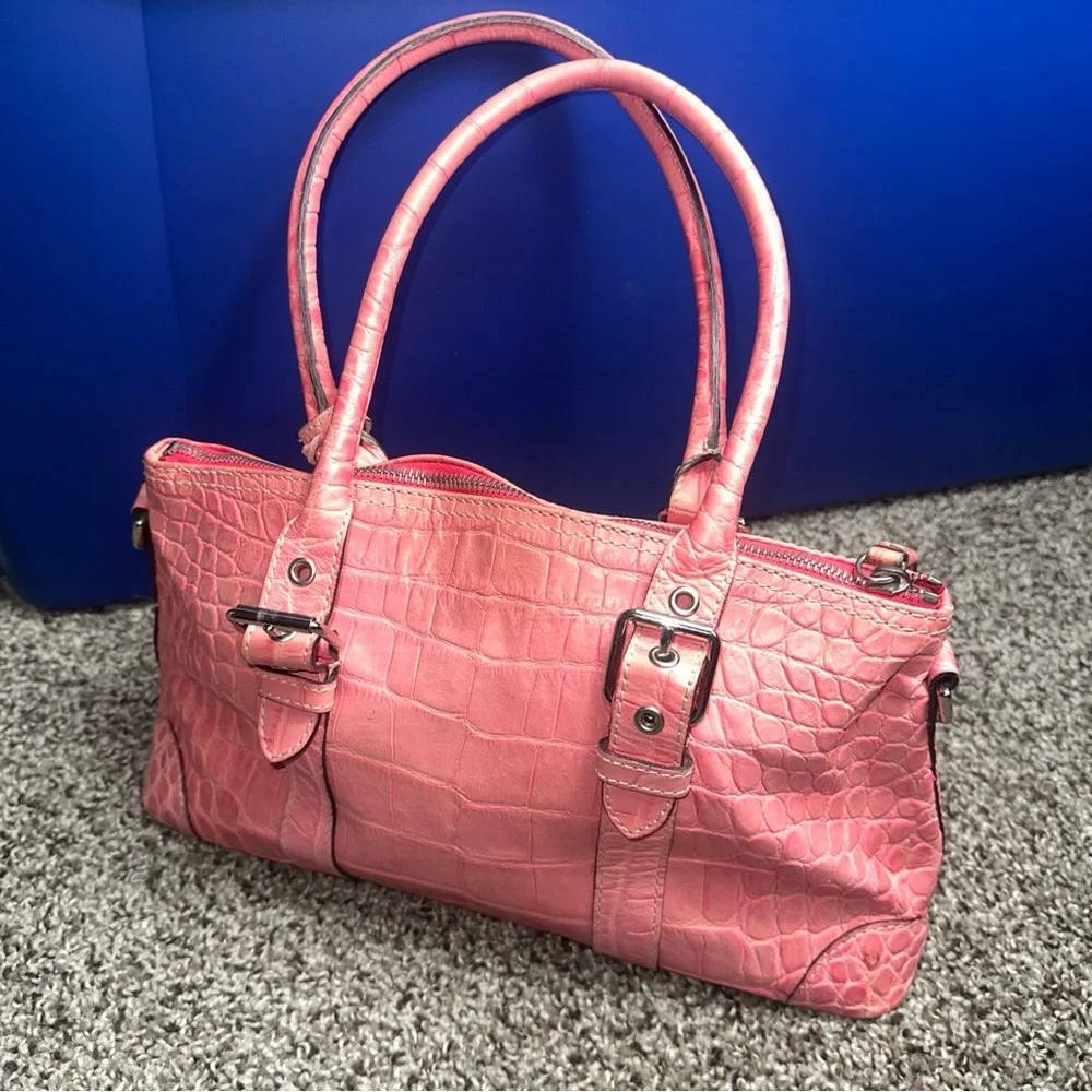 Dooney & Bourke Pink Crocodile-Embossed Shoulder Bag Y2K - Picture 3 of 12